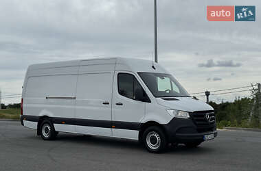 Грузовой фургон Mercedes-Benz Sprinter 2020 в 