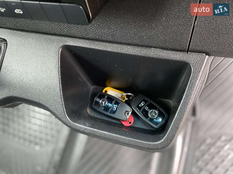 Грузовой фургон Mercedes-Benz Sprinter 2020 в Хусте