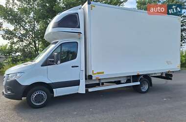Грузовой фургон Mercedes-Benz Sprinter 2021 в 