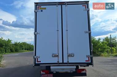 Грузовой фургон Mercedes-Benz Sprinter 2021 в 