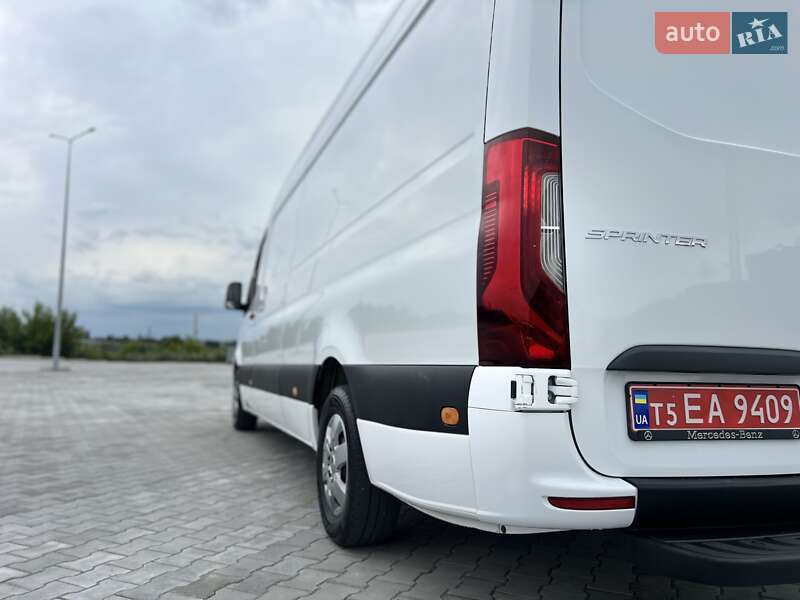 Грузовой фургон Mercedes-Benz Sprinter 2021 в Дубно