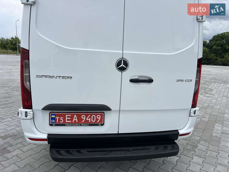 Грузовой фургон Mercedes-Benz Sprinter 2021 в Дубно