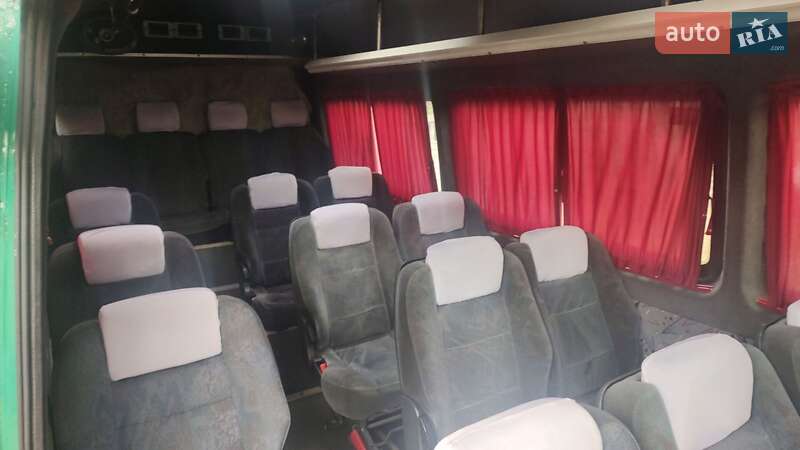 Микроавтобус Mercedes-Benz Sprinter 2001 в Кривом Роге