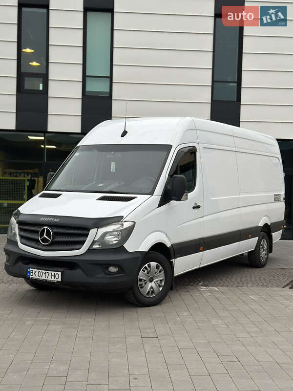 Грузовой фургон Mercedes-Benz Sprinter 2017 в Хмельницком