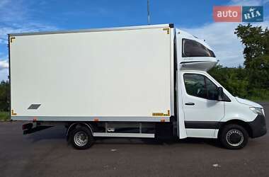 Грузовой фургон Mercedes-Benz Sprinter 2021 в 