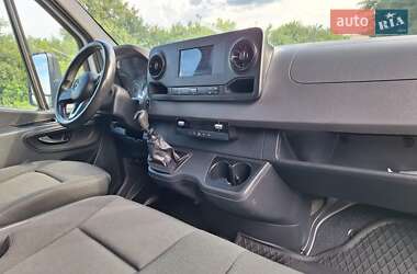 Грузовой фургон Mercedes-Benz Sprinter 2021 в 