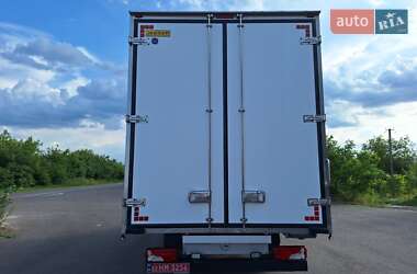 Грузовой фургон Mercedes-Benz Sprinter 2021 в 