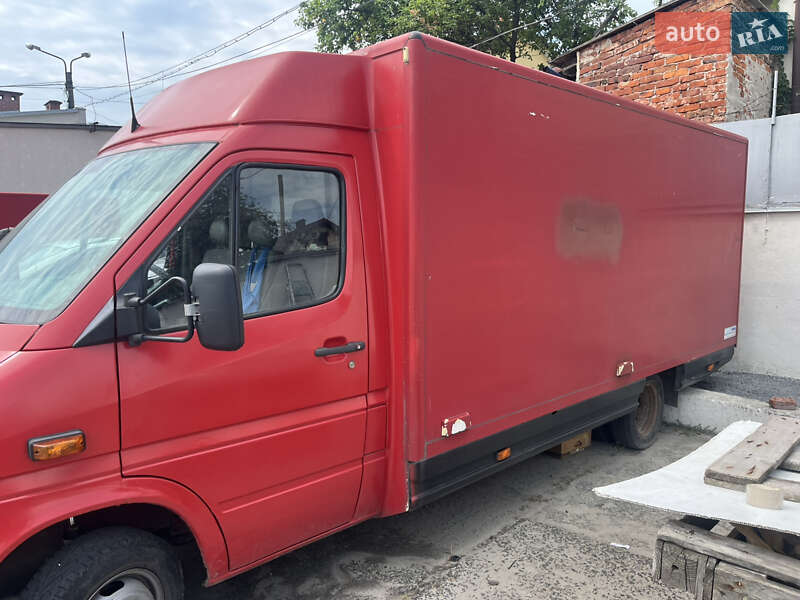 Mercedes-Benz Sprinter 2006