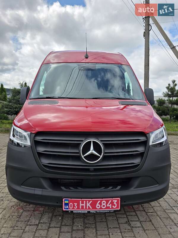 Грузовой фургон Mercedes-Benz Sprinter 2020 в 