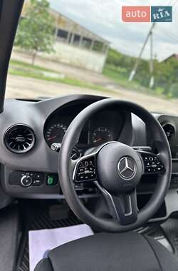 Грузовой фургон Mercedes-Benz Sprinter 2020 в 