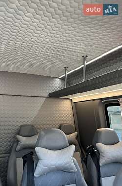 Микроавтобус Mercedes-Benz Sprinter 2020 в 
