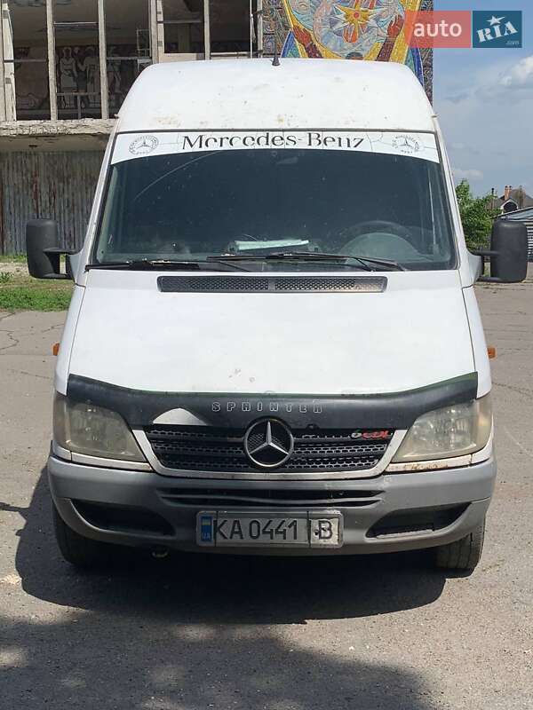 Микроавтобус Mercedes-Benz Sprinter 2004 в Миргороде
