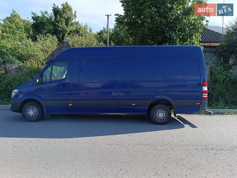 Грузовой фургон Mercedes-Benz Sprinter 2014 в Подволочиске