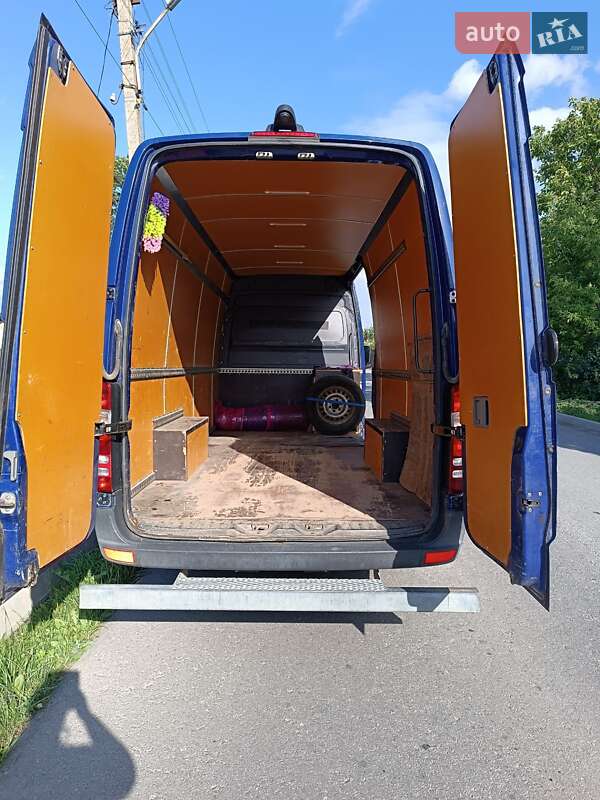 Грузовой фургон Mercedes-Benz Sprinter 2014 в Подволочиске