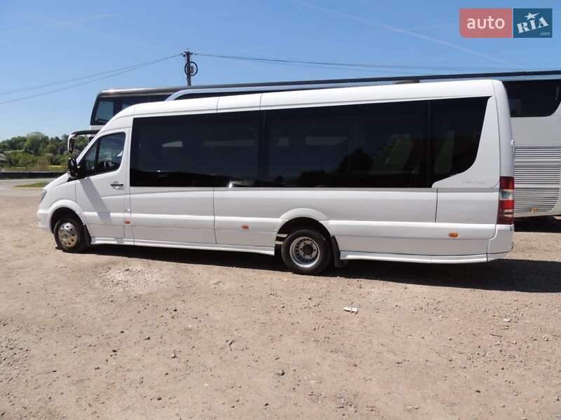 Туристичний / Міжміський автобус Mercedes-Benz Sprinter 2014 в Сумах