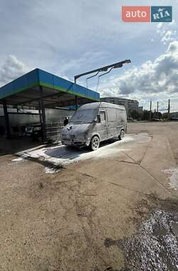 Грузопассажирский фургон Mercedes-Benz Sprinter 2004 в 