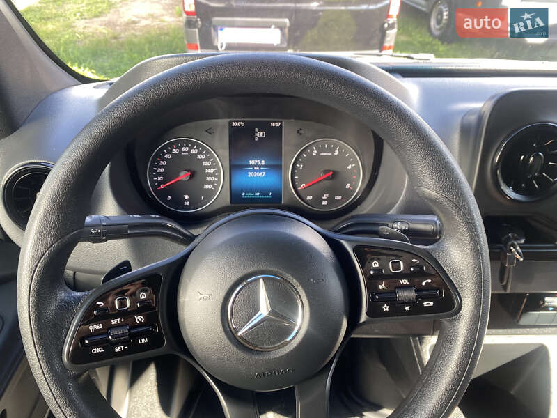 Грузовой фургон Mercedes-Benz Sprinter 2022 в Дубно