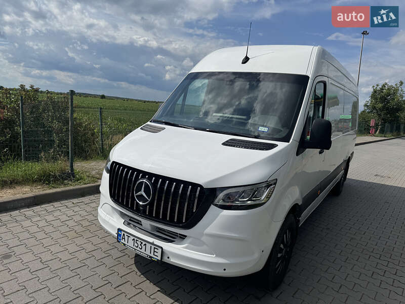 Грузовой фургон Mercedes-Benz Sprinter 2021 в Ивано-Франковске