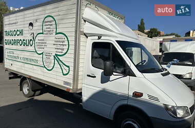 Грузовой фургон Mercedes-Benz Sprinter 2003 в 