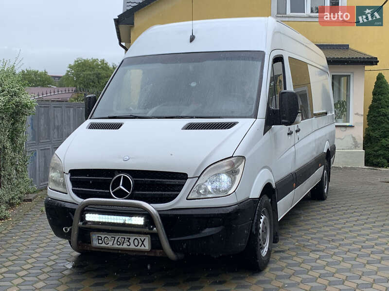 Микроавтобус Mercedes-Benz Sprinter 2007 в 