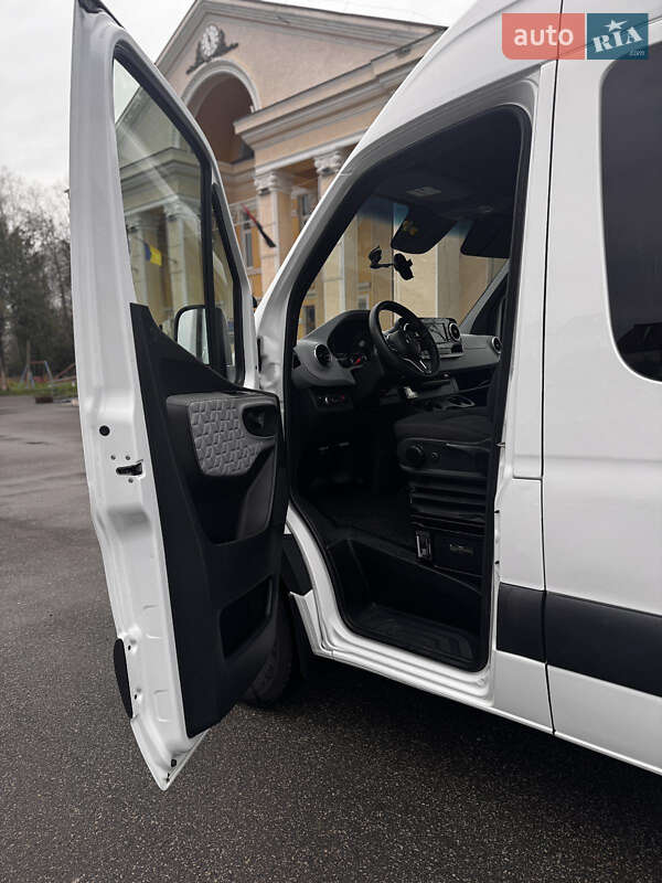 Вантажний фургон Mercedes-Benz Sprinter 2019 в Калуші
