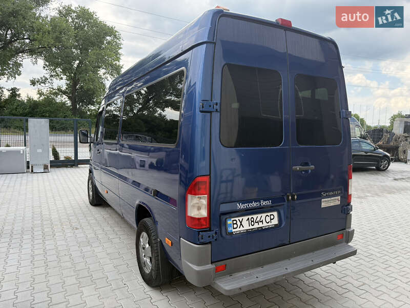 Микроавтобус Mercedes-Benz Sprinter 2005 в Хотине
