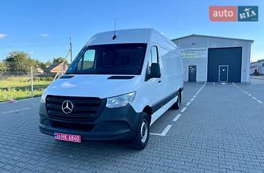 Грузовой фургон Mercedes-Benz Sprinter 2021 в Нововолынске
