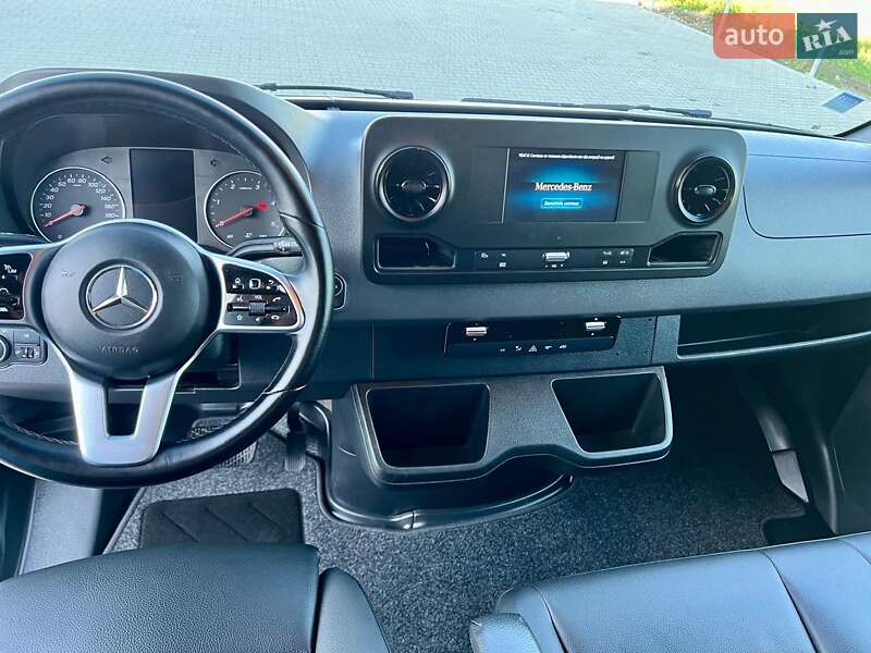 Грузовой фургон Mercedes-Benz Sprinter 2021 в Нововолынске