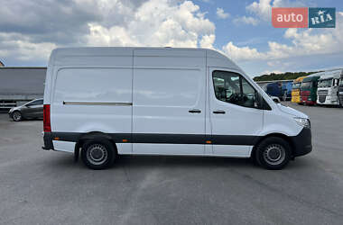Грузовой фургон Mercedes-Benz Sprinter 2020 в 