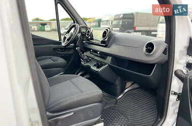 Грузовой фургон Mercedes-Benz Sprinter 2020 в 