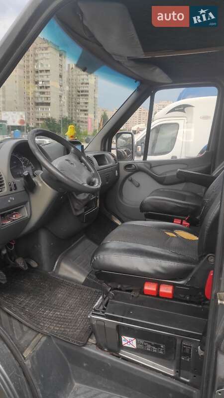 Микроавтобус Mercedes-Benz Sprinter 2001 в Киеве