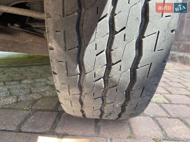 Микроавтобус Mercedes-Benz Sprinter 2005 в Калуше