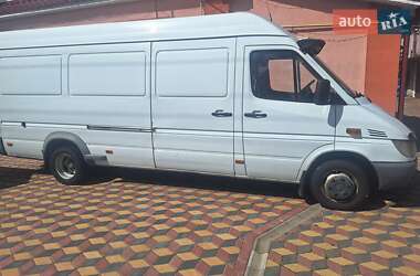 Грузовой фургон Mercedes-Benz Sprinter 2006 в Корце