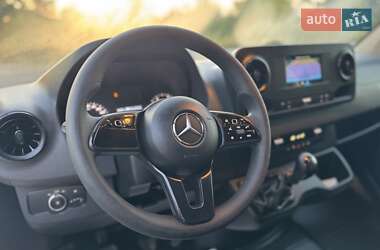 Грузовой фургон Mercedes-Benz Sprinter 2020 в 