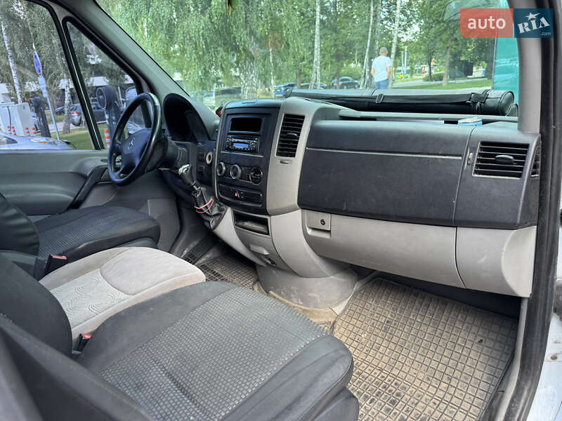 Mercedes-Benz Sprinter 2006