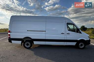 Грузовой фургон Mercedes-Benz Sprinter 2019 в 