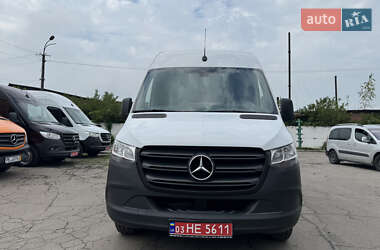 Грузовой фургон Mercedes-Benz Sprinter 2020 в 