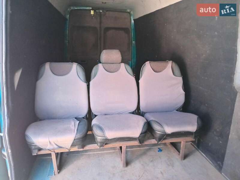 Мікроавтобус Mercedes-Benz Sprinter 2004 в Львові фото 18 Мікроавтобус Mercedes-Benz Sprinter 2004 в Львові