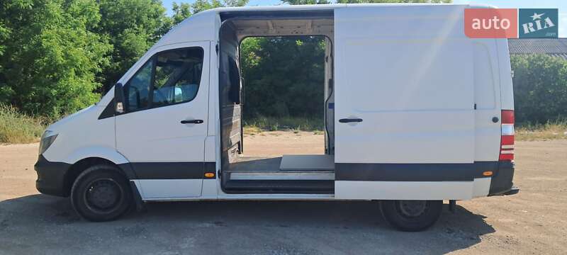 Грузопассажирский фургон Mercedes-Benz Sprinter 2017 в Кельменцах фото 8 Грузопассажирский фургон Mercedes-Benz Sprinter 2017 в Кельменцах