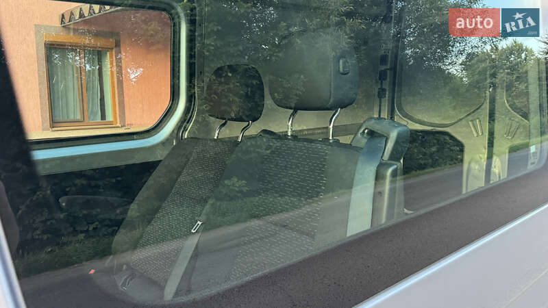 Грузовой фургон Mercedes-Benz Sprinter 2022 в Сваляве фото 51 Грузовой фургон Mercedes-Benz Sprinter 2022 в Сваляве