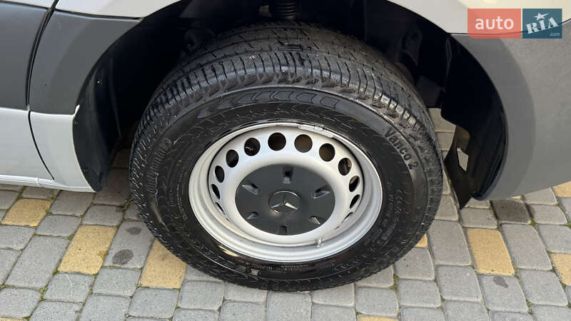 Грузовой фургон Mercedes-Benz Sprinter 2022 в Сваляве фото 78 Грузовой фургон Mercedes-Benz Sprinter 2022 в Сваляве