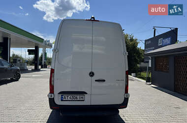 Грузовой фургон Mercedes-Benz Sprinter 2020 в 