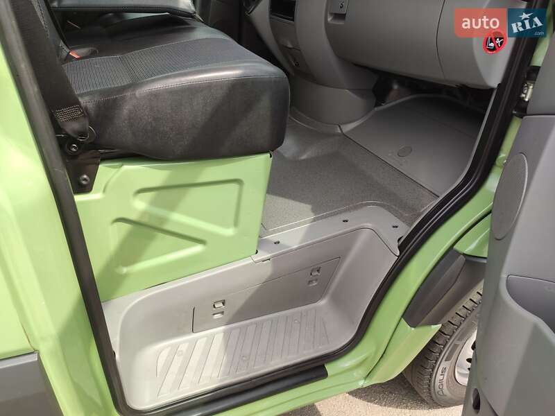 Грузовой фургон Mercedes-Benz Sprinter 2011 в Ровно