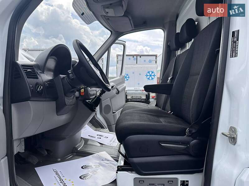 Грузовой фургон Mercedes-Benz Sprinter 2017 в Ровно