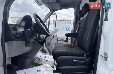 Грузовой фургон Mercedes-Benz Sprinter 2017 в 
