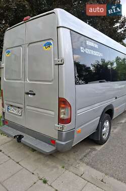Микроавтобус Mercedes-Benz Sprinter 2006 в 