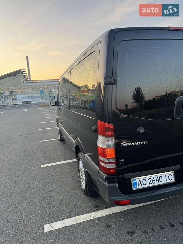 Мікроавтобус Mercedes-Benz Sprinter 2012 в Виноградові