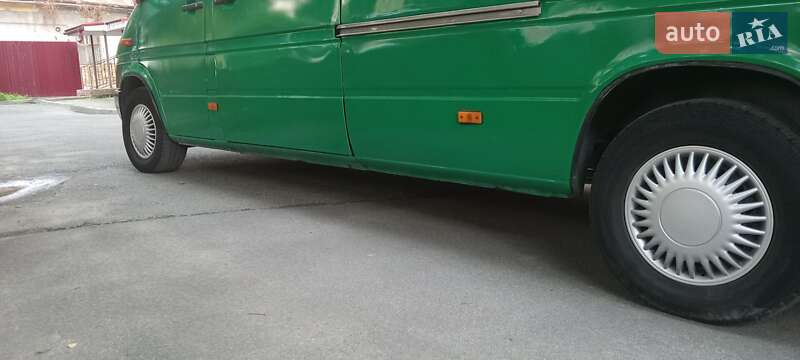 Вантажний фургон Mercedes-Benz Sprinter 2003 в Тернополі
