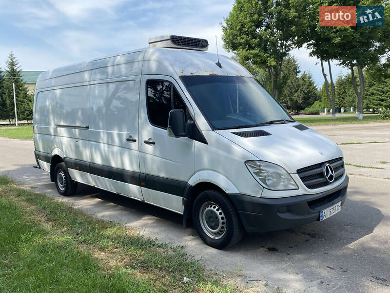 Mercedes-Benz Sprinter 2012