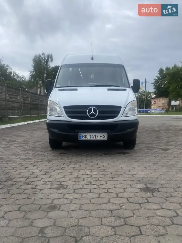 Mercedes-Benz Sprinter
